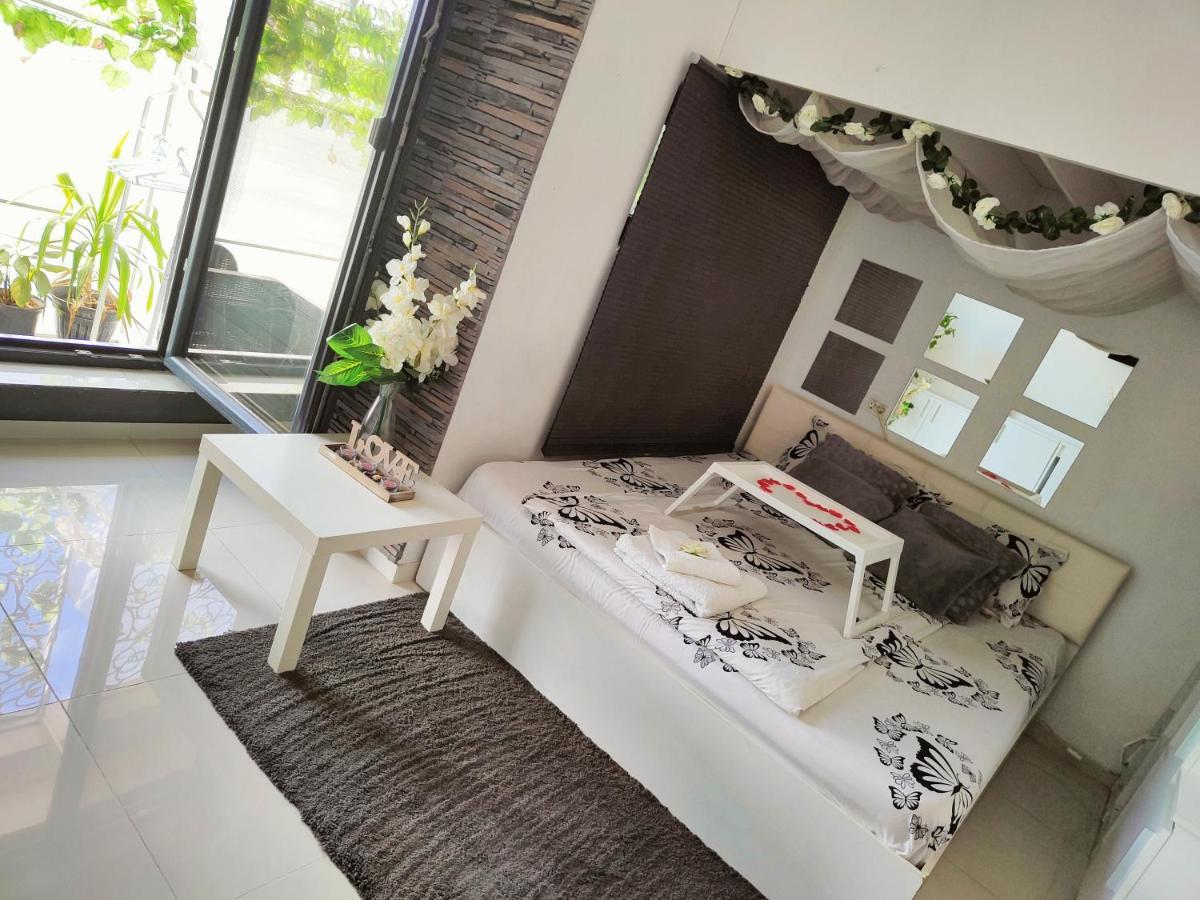 Gaia Aparthotel Констанца Экстерьер фото